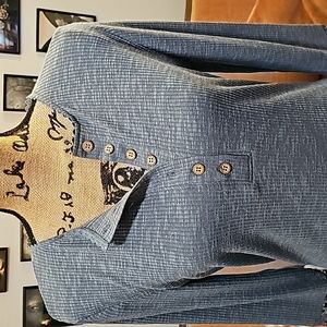 NWOT - Never Worn! Blue Gray Lightweight Thermal w/ Lace Detail